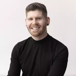 Mackenzie Edwards, Victoria, Real Estate Agent